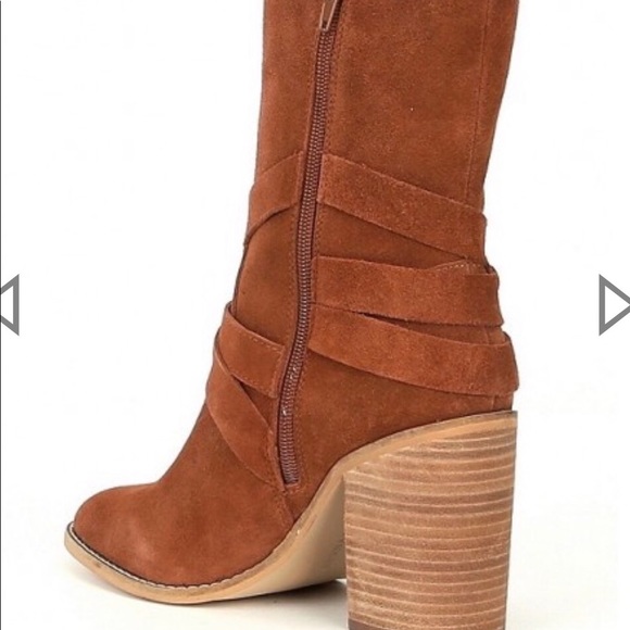 Chelsea & Violet size 8 suede and buckled boots - Picture 3 of 7